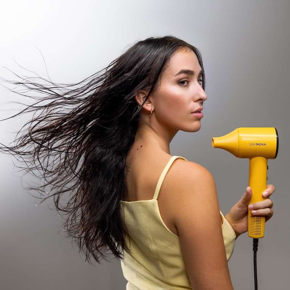 Cecotec DryNovaSun Asciugacapelli Brushless 1600 W con 2 Accessori e Funzione Aria Fredda – Giallo